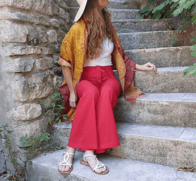 Pantalon d’été en coton léger – Taille haute, zip & ceinture, légèrement évasé, coupe ajustée - Rouge