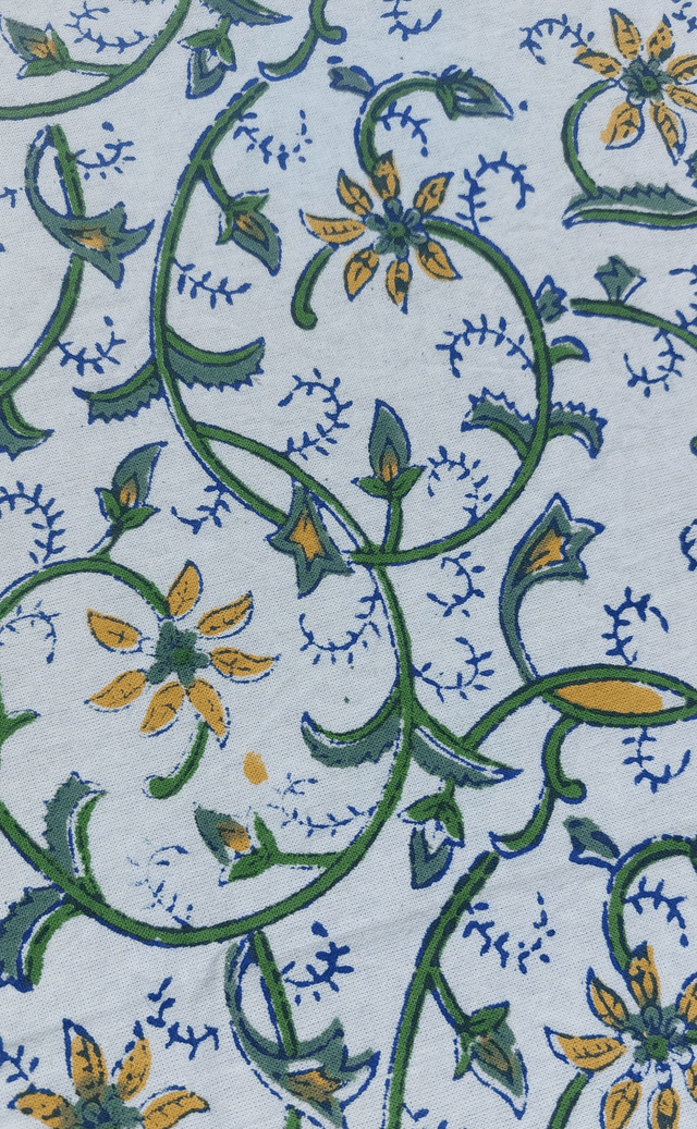 Nappe carrée 100cm imprimée à la main, coton, motif floral vert et jaune