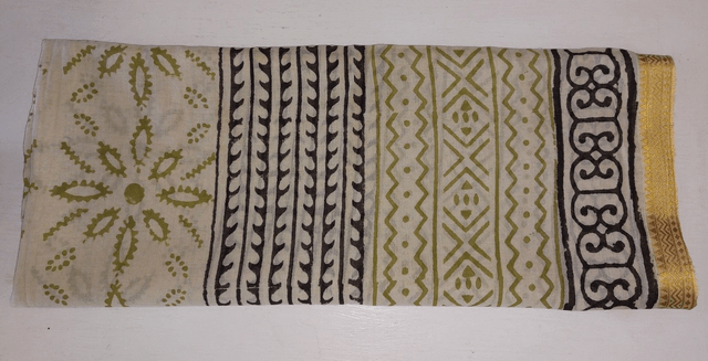 Paréo de plage en coton voile indien imprimé à la main – Motif beige, vert et noir avec bord doré – Étole & châle bohème 