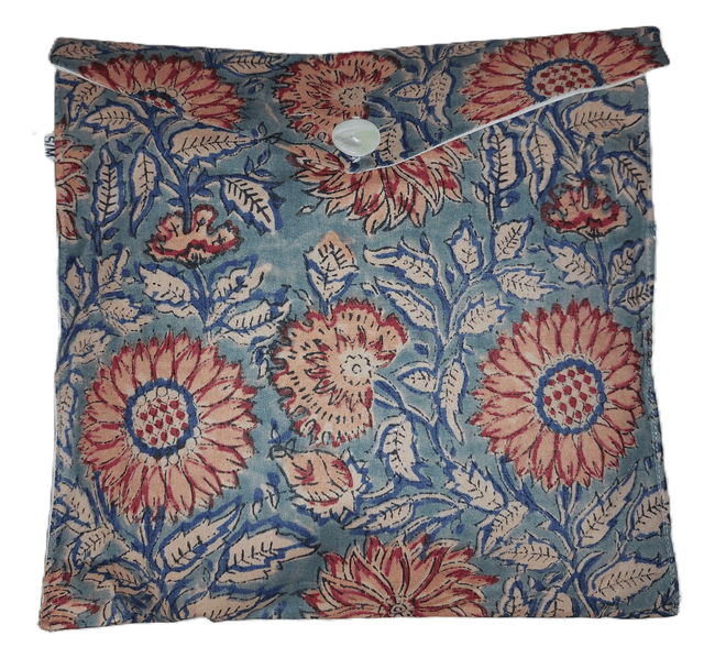 Pyjama court en coton indien – Imprimé floral artisanal – Fait main - Slow fashion - Rose sur bleu doux