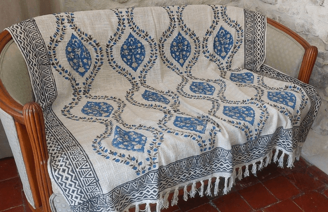 Jeté, plaid naturel en coton tissé et imprimé à la main avec teintures naturelles