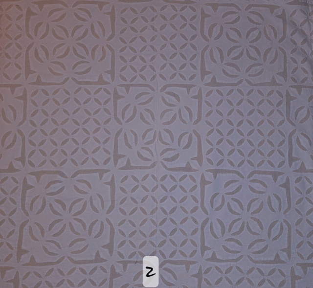 Couvre-lit simple - Cutwork - Elégant en broderie ajourée  - Confectionné à la main – Artisanat raffiné pour une chambre chaleureuse 