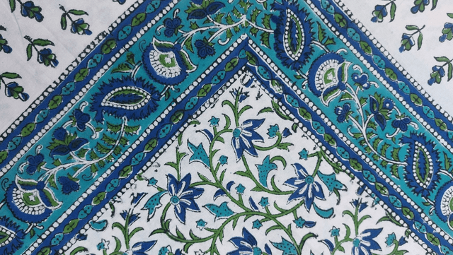 Nappe carrée 100cm imprimée à la main, coton, motif floral bleu, turquoise et vert