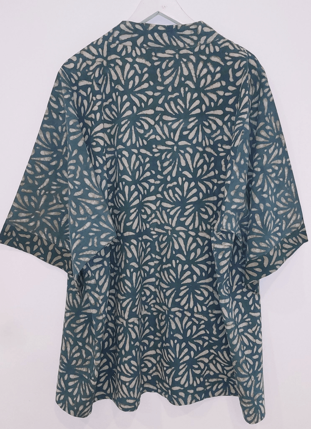 Gilet kimono vert en coton, teinture naturelle, imprimé à la main, artisanale