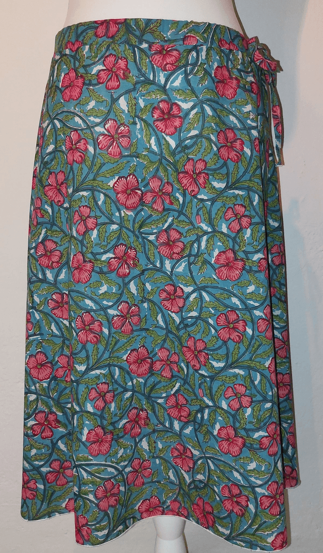 Jupe d'été mi-longue - Coton voile léger – Imprimé Block Print Artisanal – Motif floral rouge sur bleu – Slow fashion femme 