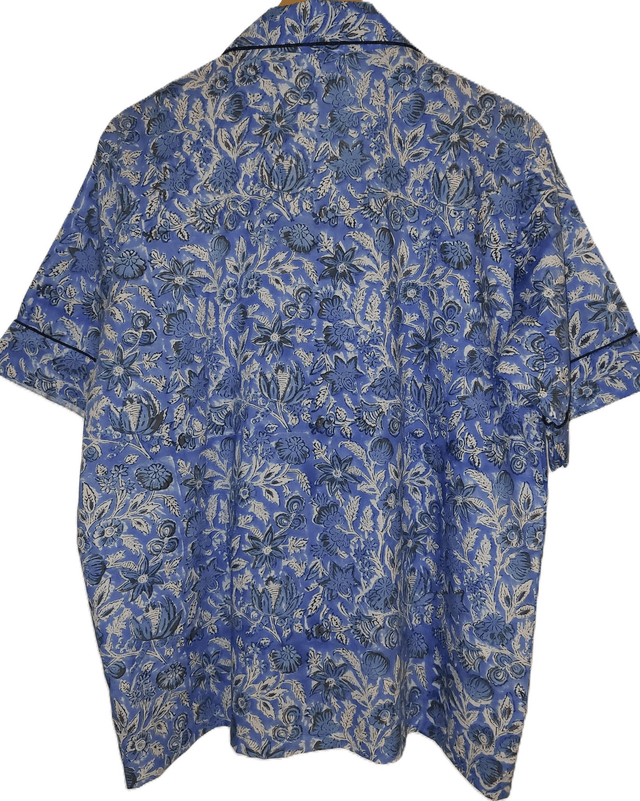 Pyjama court en coton indien – Imprimé floral artisanal – Fait main - Slow fashion - Bleu et blanc sur bleu