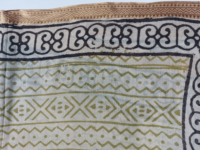 Paréo de plage en coton voile indien imprimé à la main – Motif beige et noir avec bord doré – Étole & châle bohème 