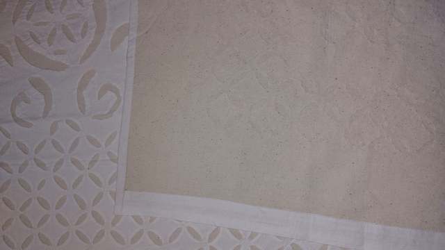 Couvre-lit simple - Cutwork - Elégant en broderie ajourée  - Confectionné à la main – Artisanat raffiné pour une chambre chaleureuse 
