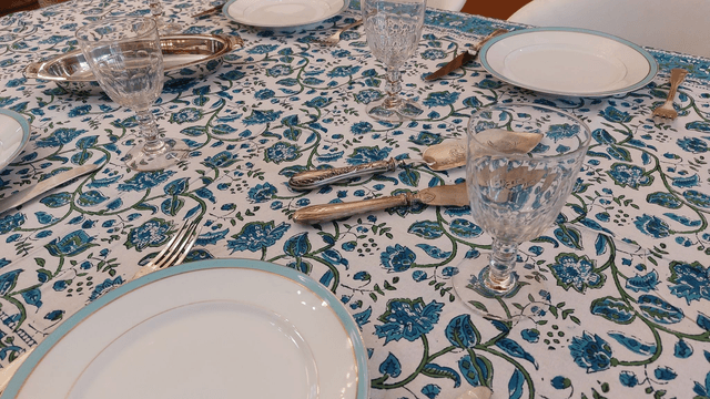 Grande nappe rectangulaire imprimée à la main, coton, motif floral vert et turquoise bleu