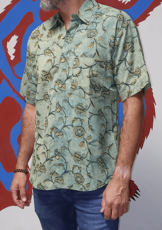 Chemise d'été homme manches courtes, teintures naturelles vertes et jaunes, coton imprimé à la main
