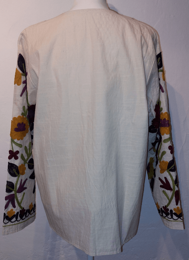 Veste d'été brodée Suzani, confectionnée à la main en coton flammé naturel