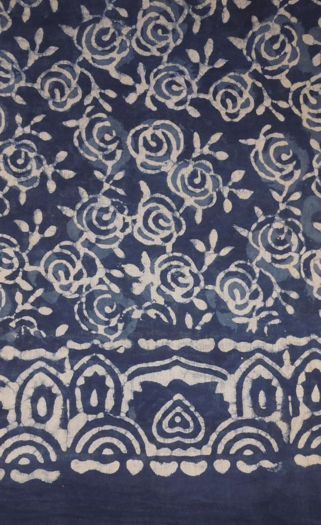 Paréo de plage en coton voile indien imprimé à la main – Motif roses - Bleu et blanc - Teinture naturelle indigo – Étole & châle bohème  