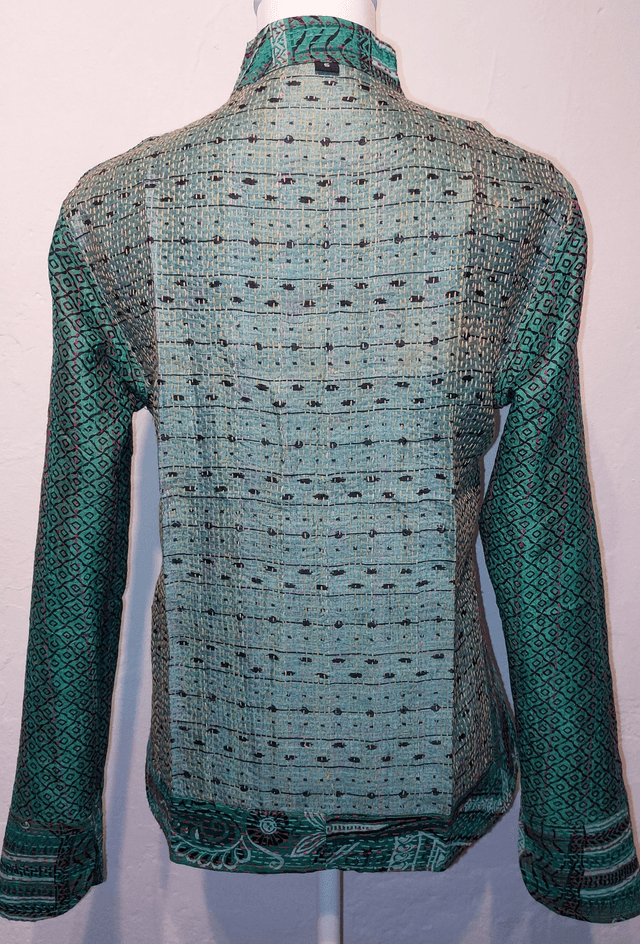 Veste femme reversible sari recyclé et Kantha, unique, confectionnée à la main dans les villages indiens, bleu, vert, turquoise