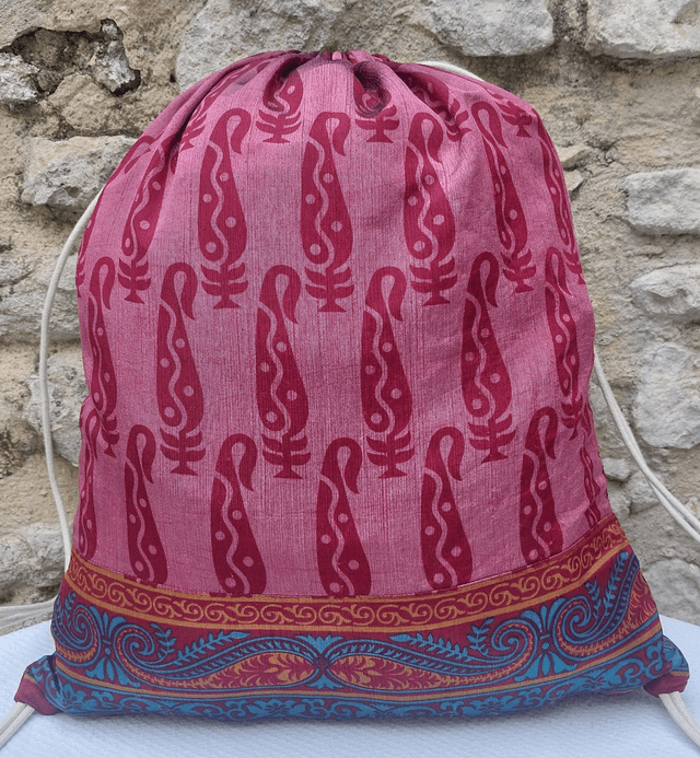 Sac à dos en sari vintage recyclé