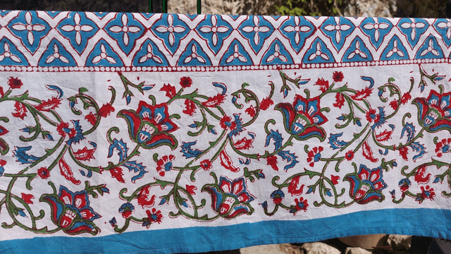 Nappe carrée 150cm impression florale à la main, rouge, bleu, vert,coton