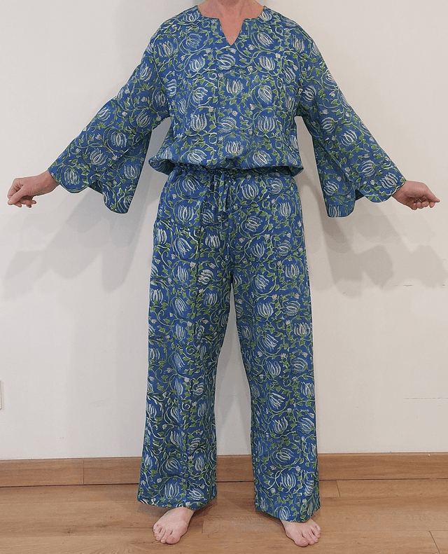 Pyjama  femme en coton léger – imprimé floral vert et bleu -  fait main – ensemble été confortable – cadeau artisanal