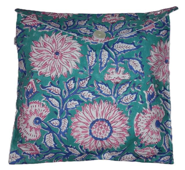 Pyjama court en coton indien – Imprimé floral artisanal – Fait main - Slow fashion - Rose et bleu sur vert 